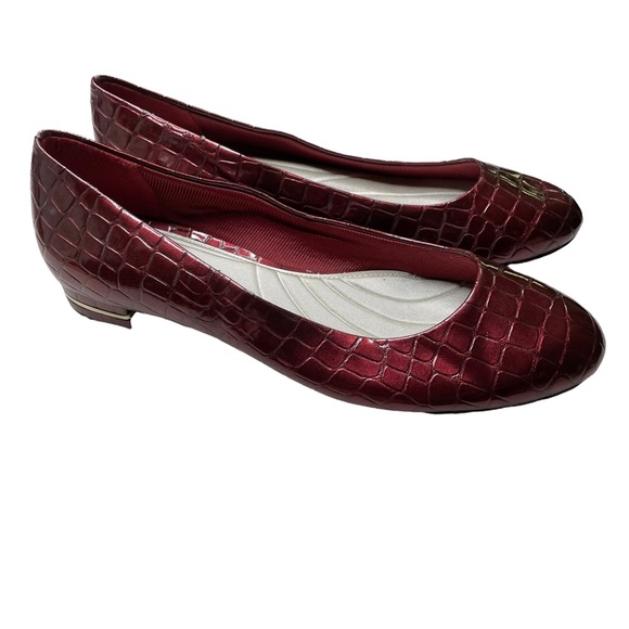 Easy street flats size 8M - Picture 4 of 11